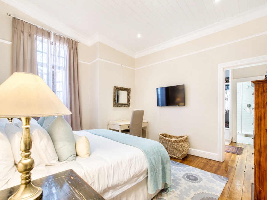 3 Bedroom Property for Sale in Gardens Western Cape